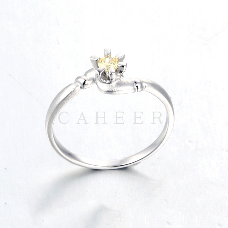 Small Flower Silver Ring K0104R
