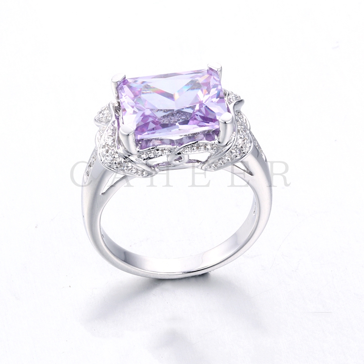Grape Crystal Ring K0114R