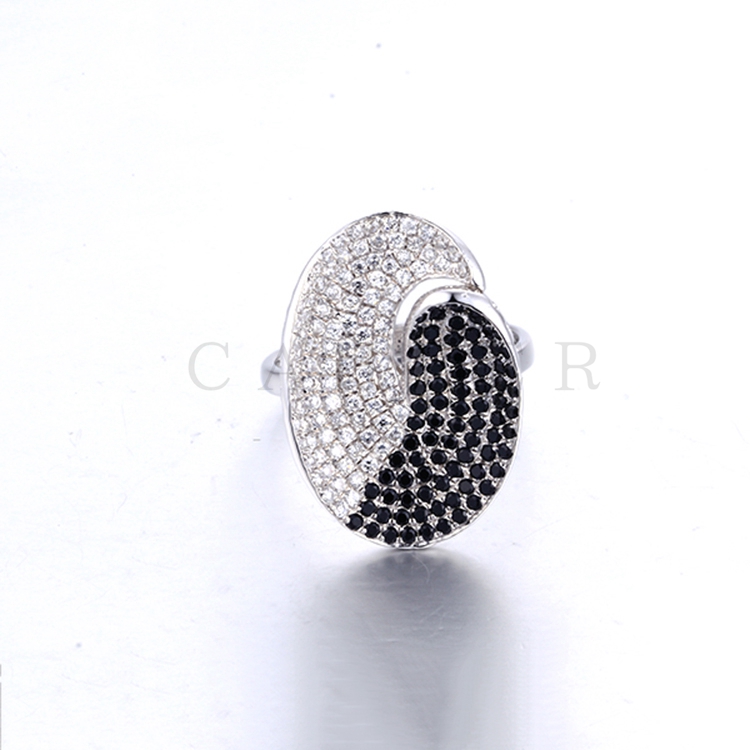 Black and White Silver Ring K0132R