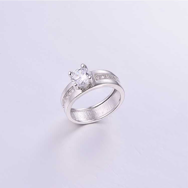 Simple Diamond Style Ring K0195R