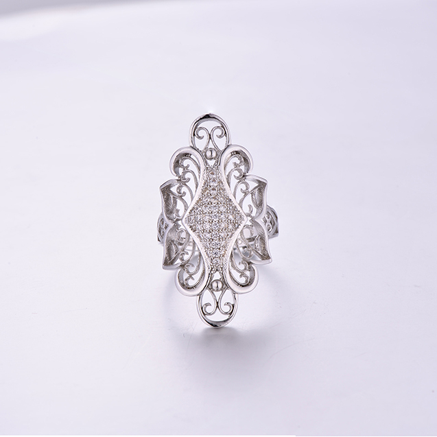 Luxurious Silver Flower Ring K0257R